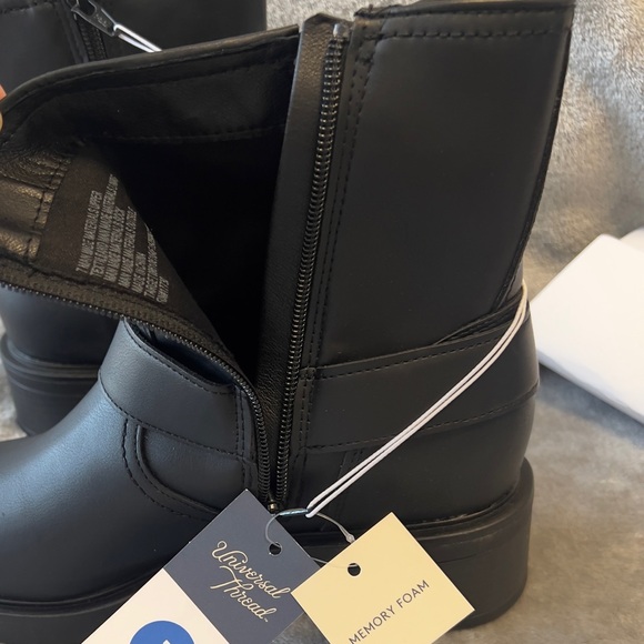 Universal Thread Black Connor Ankle Boots With Memory Foam Insole Size 7 - Picture 4 of 8